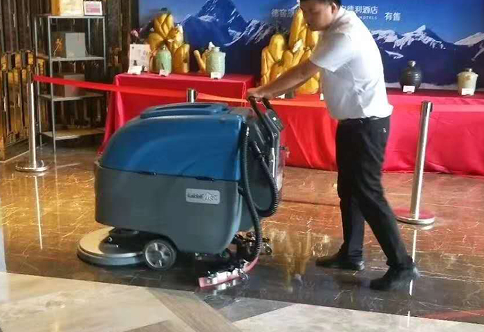 酒店使用手推式草莓视频官网免费下载